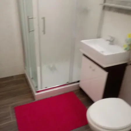 Beautiful In The Center Apartment *